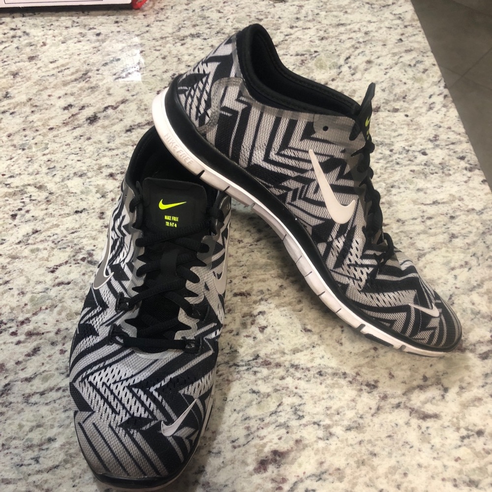 Nike Free TR Fit 4 Sneakers